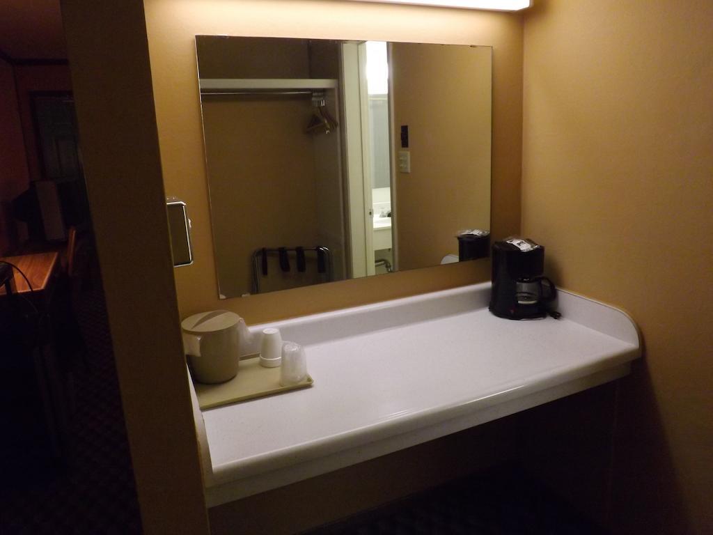 Tristar Inn Xpress Tucumcari Quarto foto